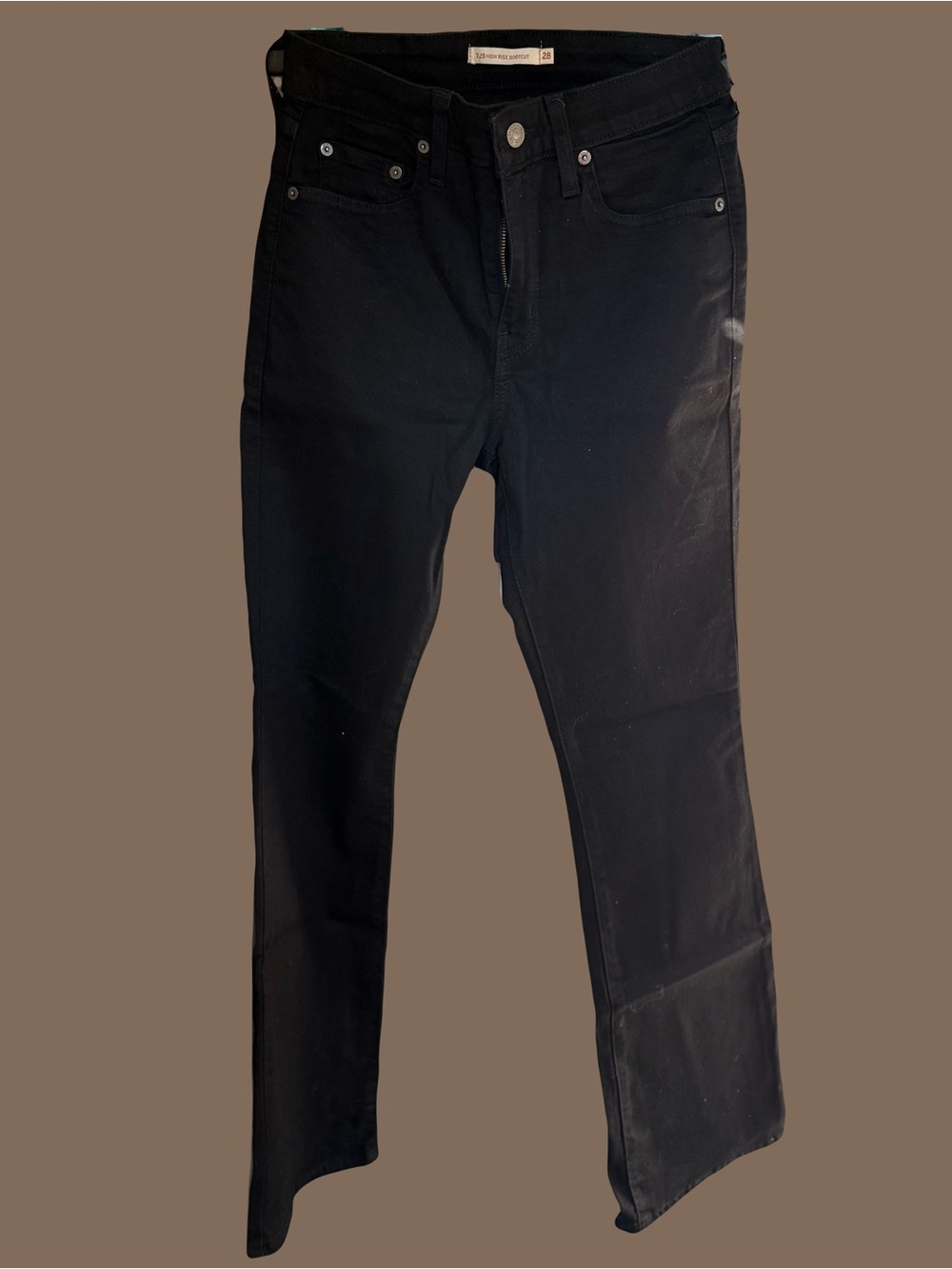 Levi's Women's 725 High Rise Bootcut Jeans